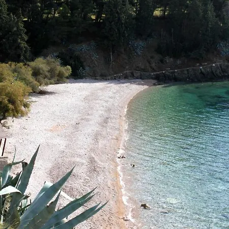 By The Sea Komiza, Vis - 2450 Apartment *