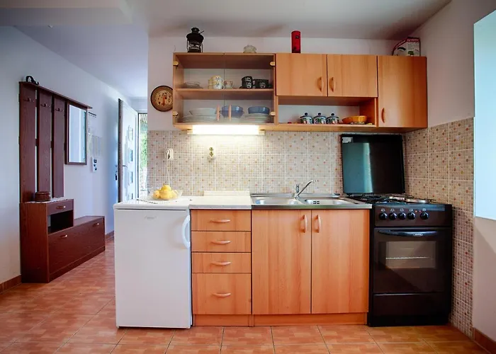 By The Sea Komiza, Vis - 2450 Apartament